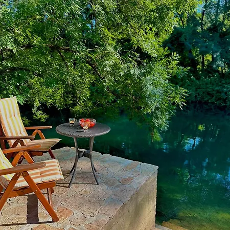 Trebizat Nature Дом отдыха Чаплина